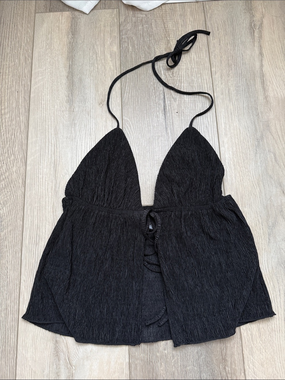 Princess Polly Black Crinkled Tie-Front Halter Top